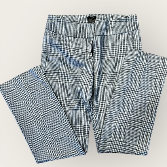Ann Taylor Factory Pants - Ann Taylor Factory Black and White Plaid Pantsuit